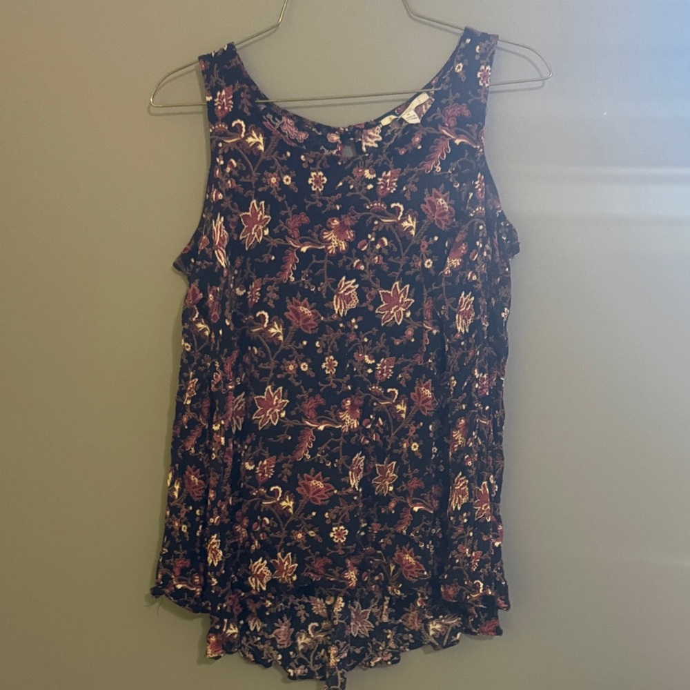 Floral Print open shoulder sleeves Top - Black and Pink